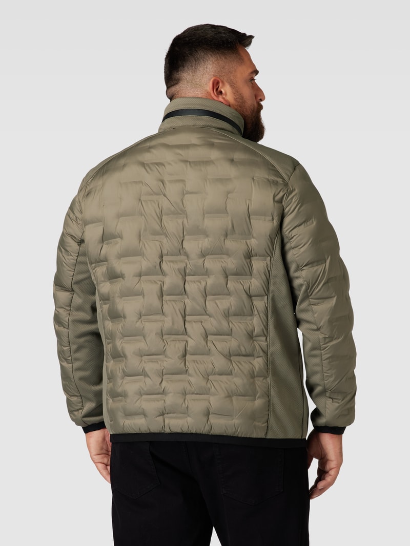 PLUS SIZE Steppjacke mit Brusttasche Modell 'Hybrid' in olivgrün