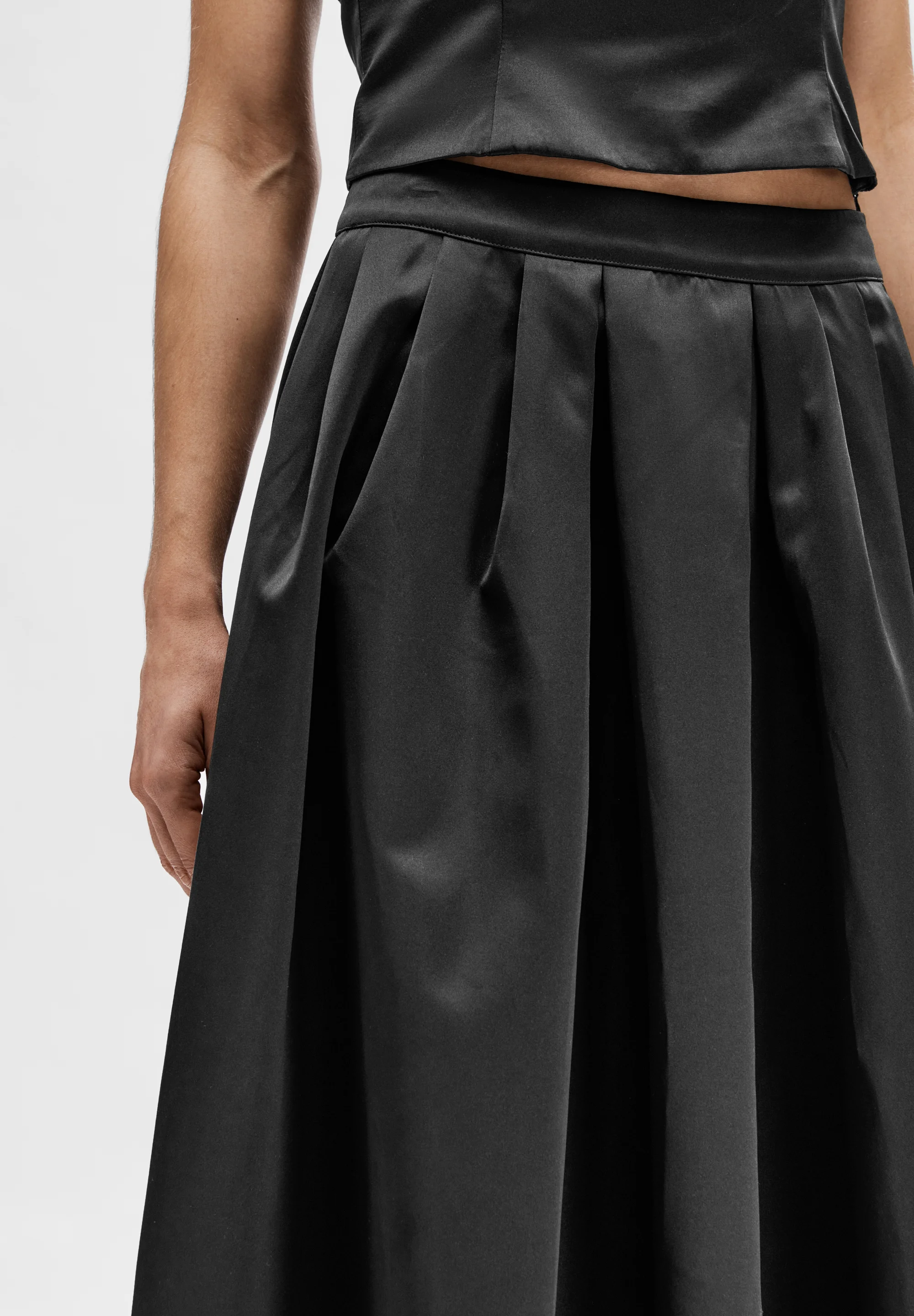 Selected Femme SLFARESIA FALDA CON VOLUMEN EN LOS TOBILLOS - Falda larga