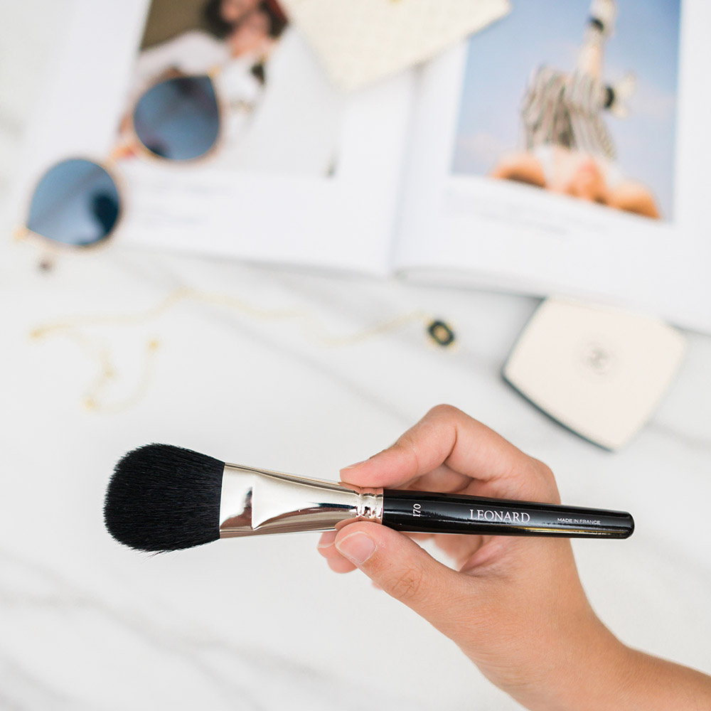 Leonard brushes Pinceau blush plat bombé n°170 Pinceau teint