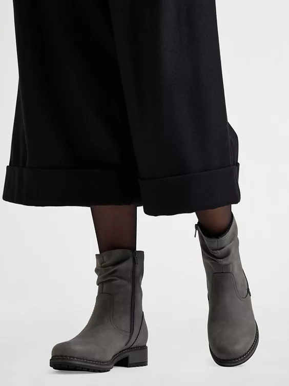 Easy Street Komfort Boots