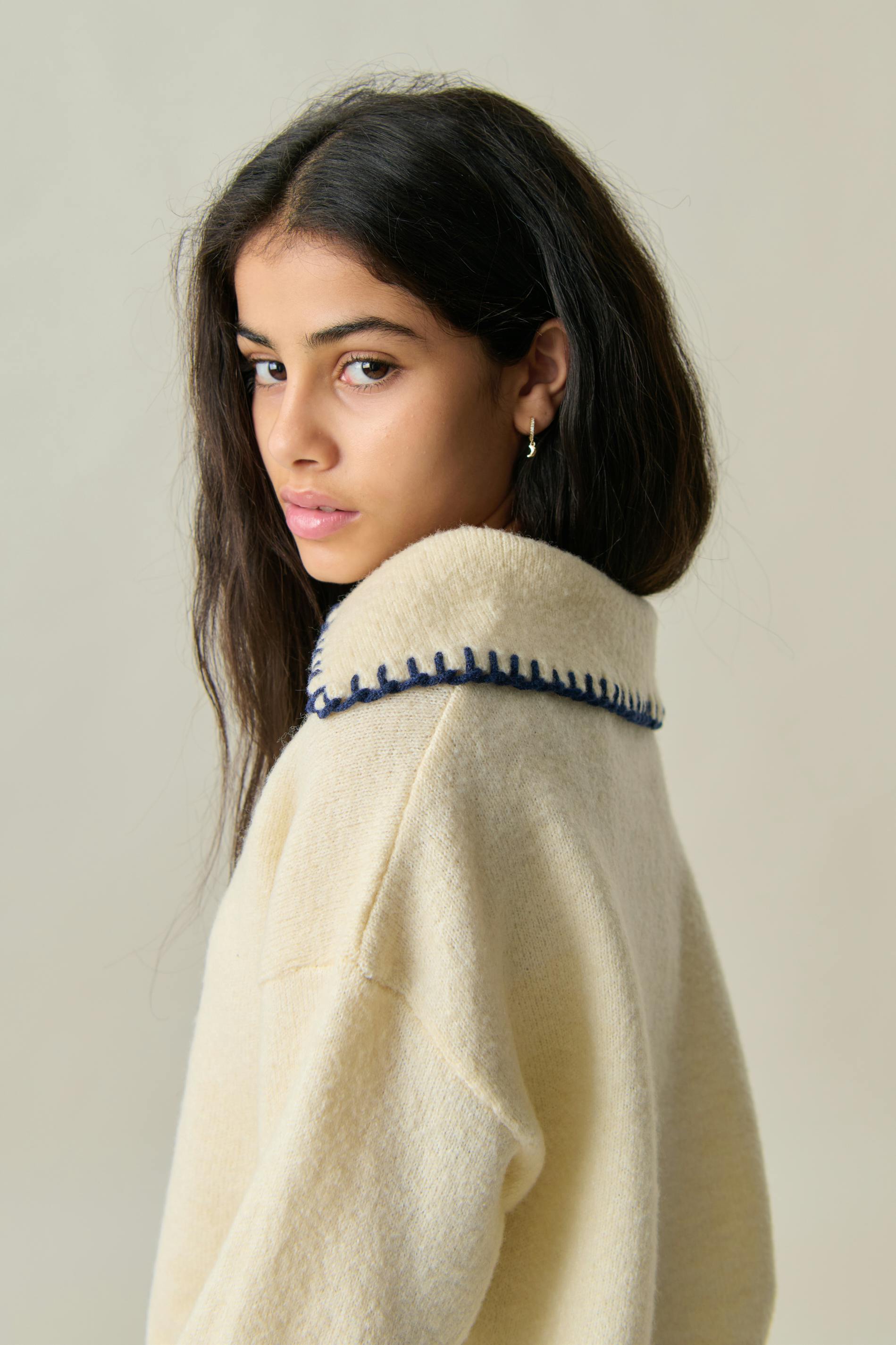 Y stitch sweater
