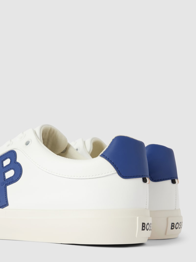 Sneaker mit Kontrastbesatz Modell 'Aiden' in weiß