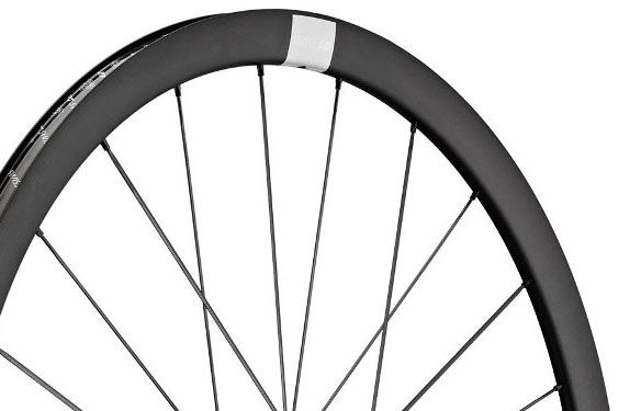 DT Swiss PR 1600 Spline DB 32mm Hinterrad kaufen | Bike-Discount