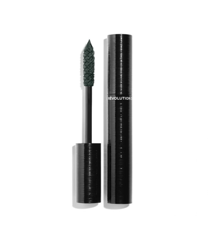 LE VOLUME RÉVOLUTION DE CHANEL-Mascara volume extrême. Brosse imprimée en 3d