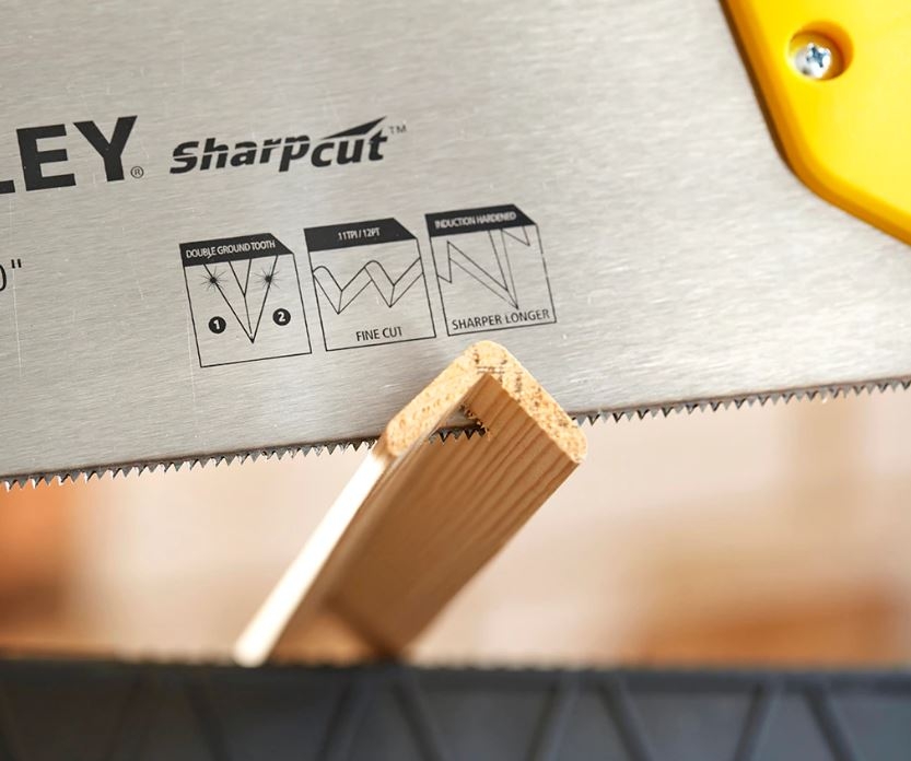 Stanley STHT20372-1 ® Univerzalna žaga SharpCut 550 mm 11T/palec