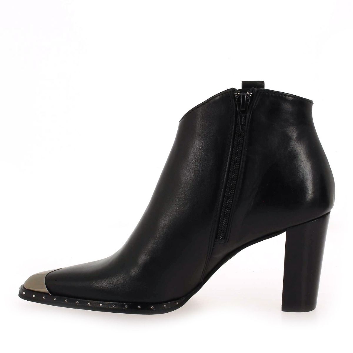 Myma  5838 - Noir