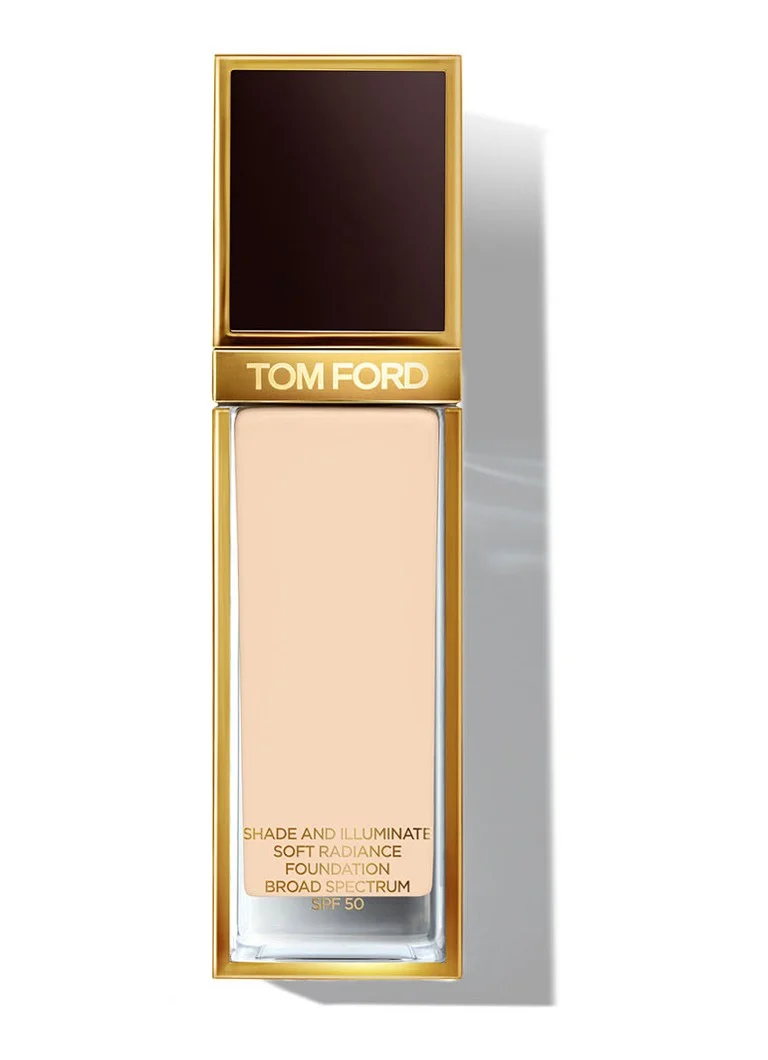 Fond de ten Tom Ford Shade and Illuminate Soft Radiance cu SPF 50