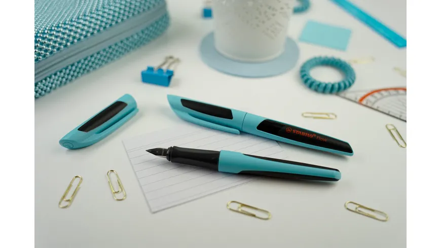 STABILO® Füller - STABILO Flow SPORTY in hellblau/schwarz - Einzelstift - inklusive Patrone