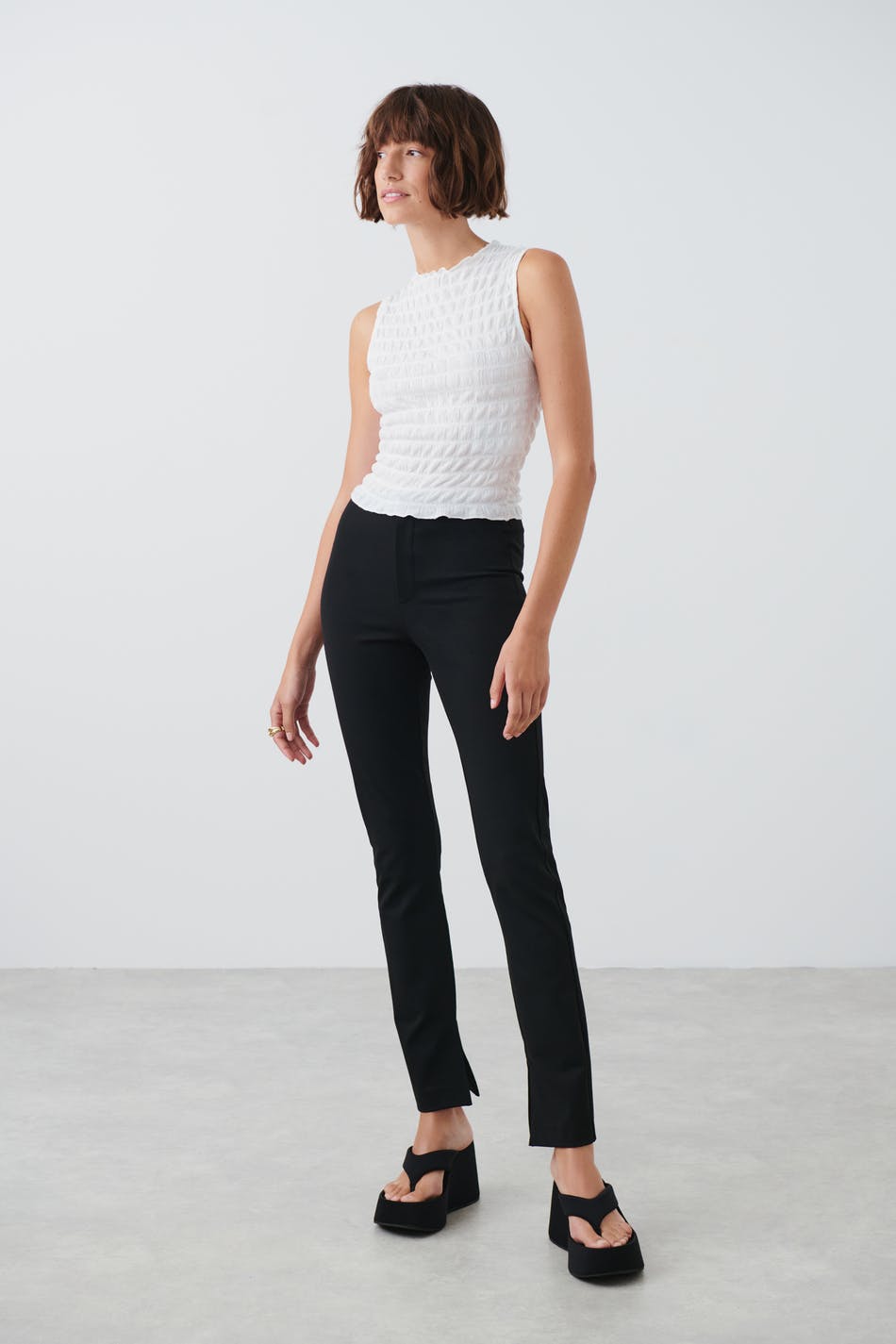 Slim slit trousers