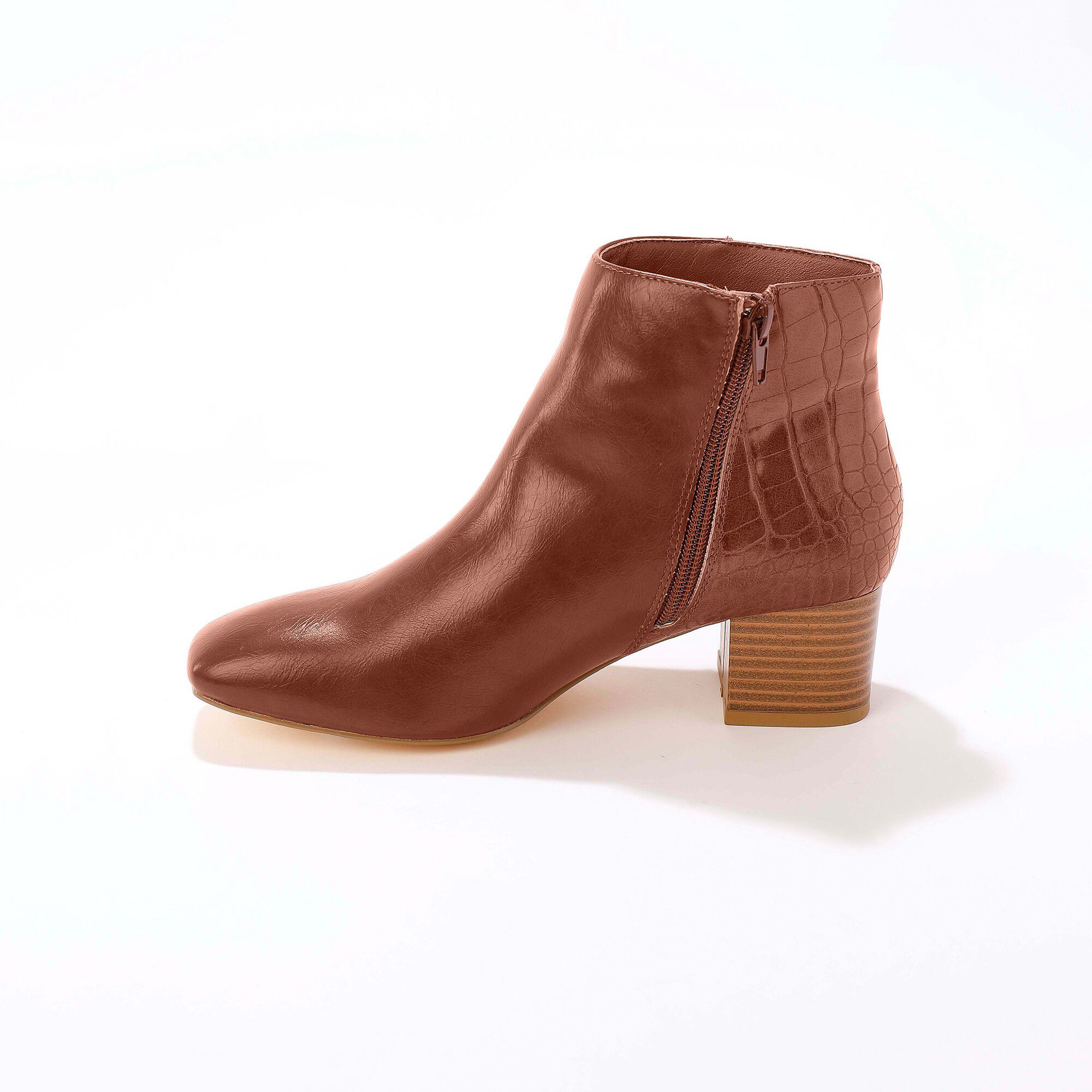 Boots zippées bout carré, dos texturé effet croco