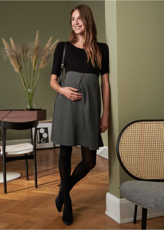 Umstands-Strickkleid