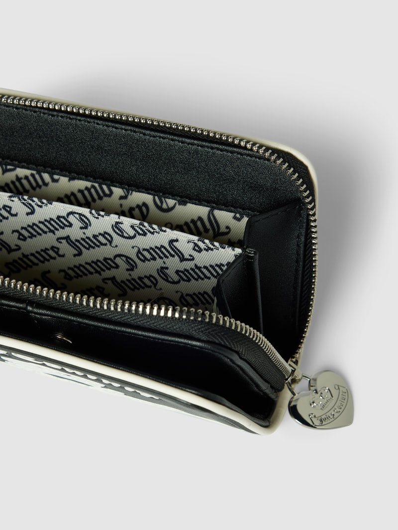 Portemonnaie mit Label-Details Modell 'HEATHER' in schwarz
