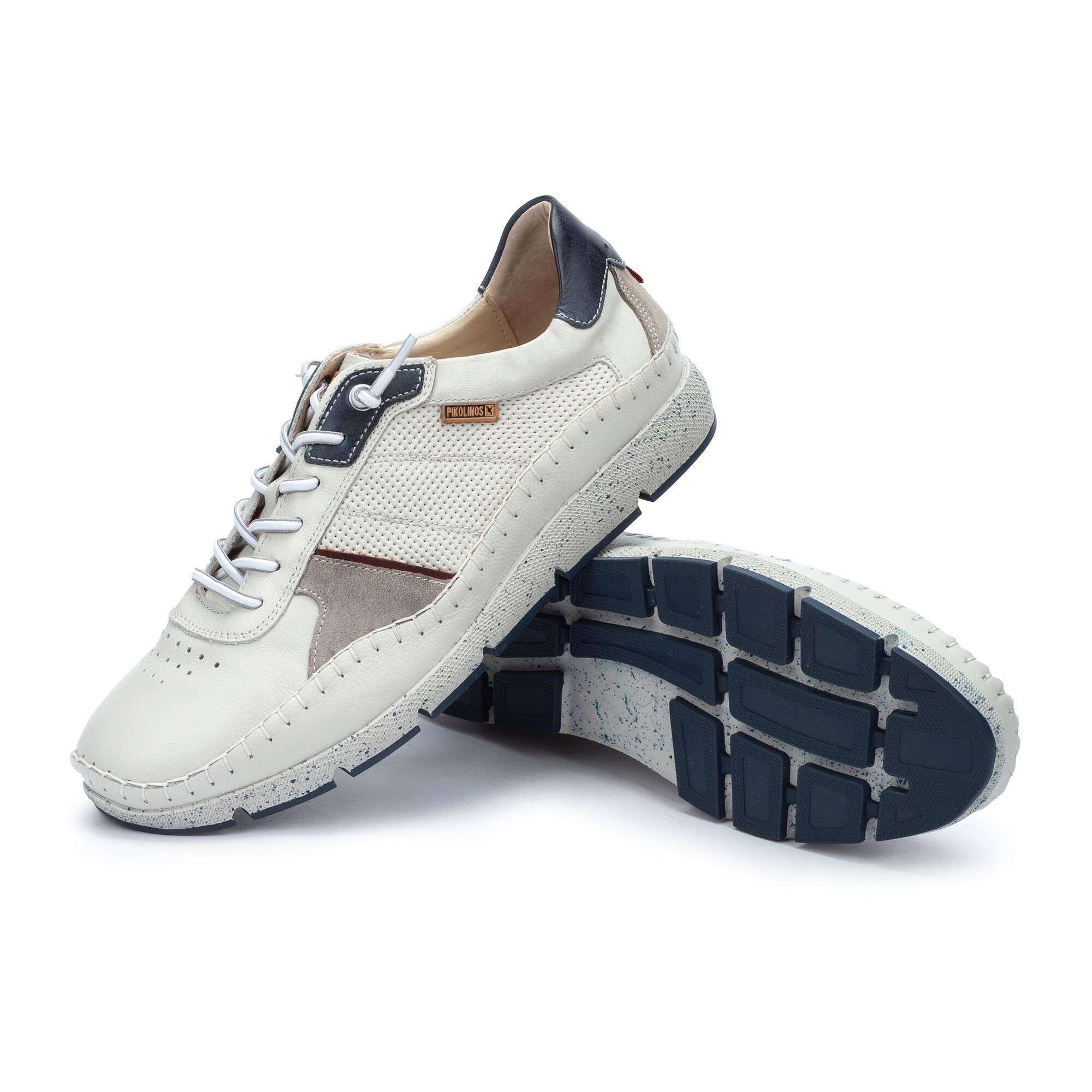 Buty sportowe męskie z gumką - PIANKA