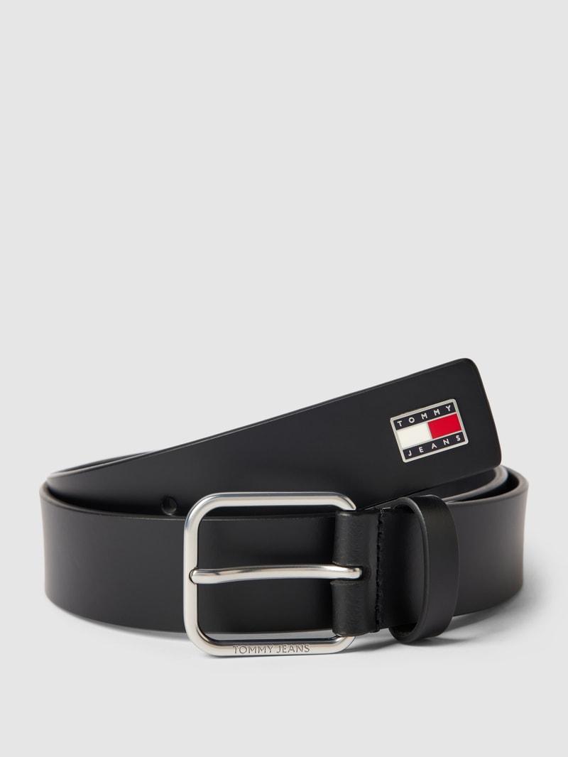 Gürtel aus Büffelleder mit Label-Detail Modell 'SCANTON' in schwarz