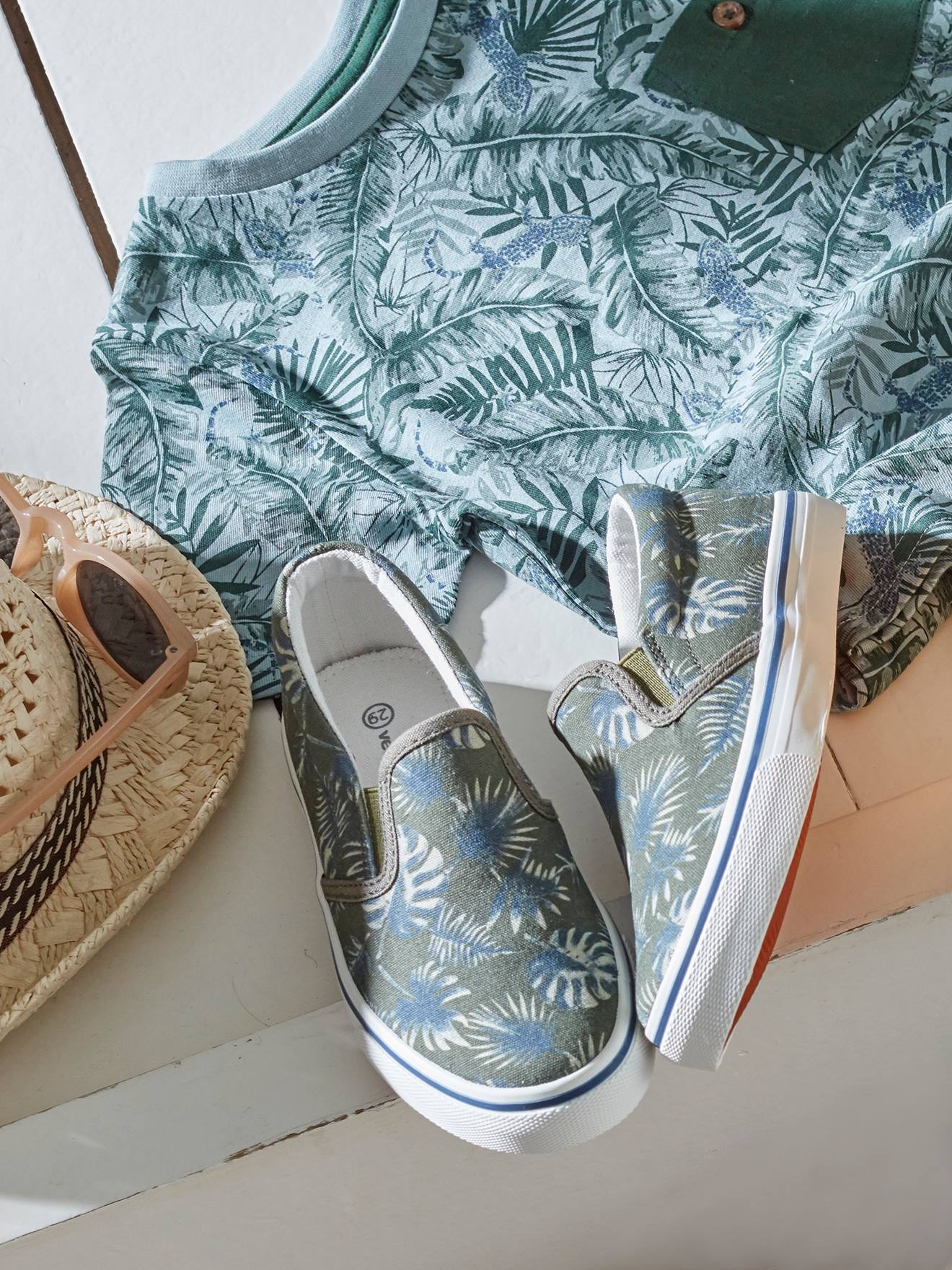 Baskets slip-on garçon kaki imprimé tropical