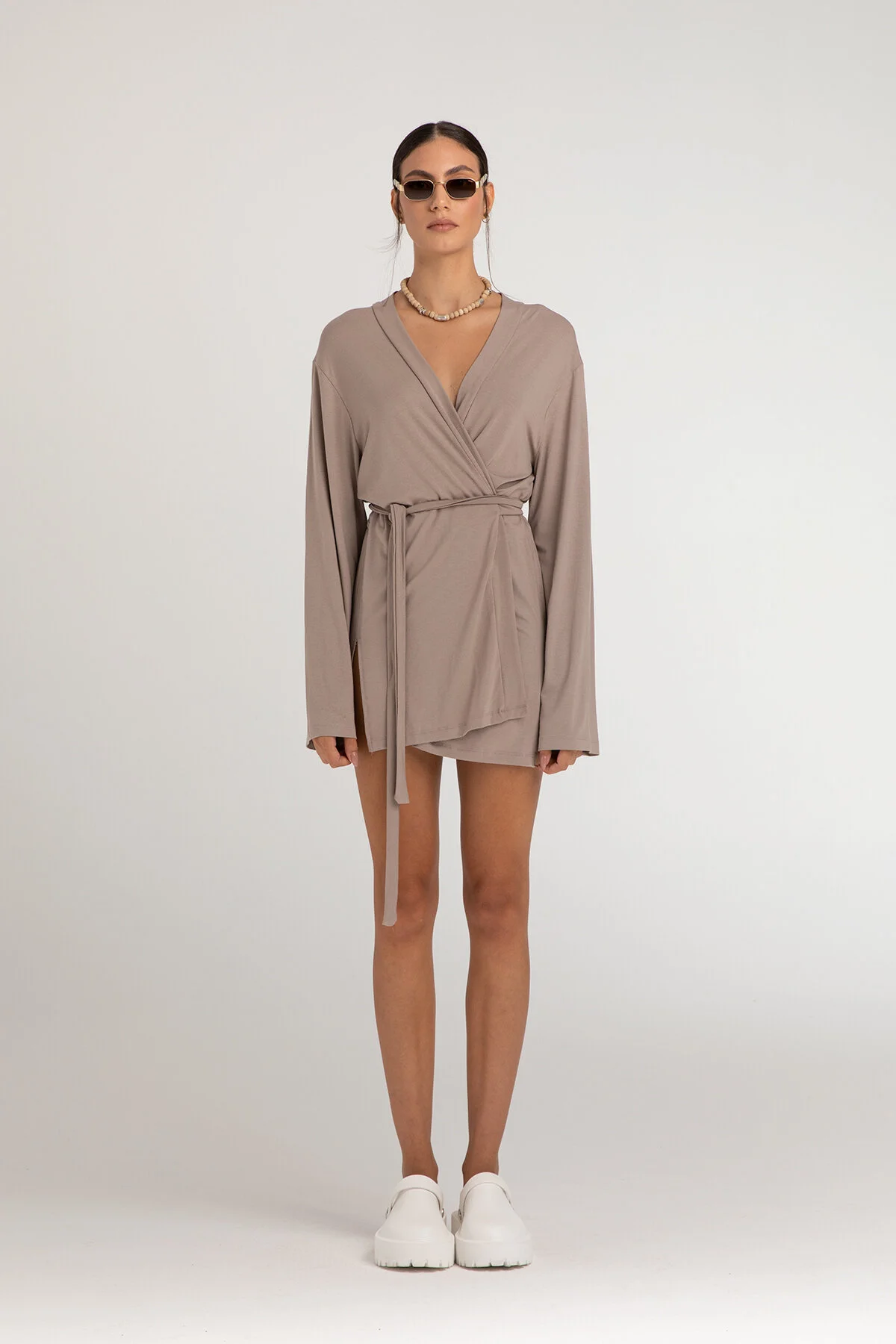 SHEISMONO  Ultraweicher Zoe Kimono Beige