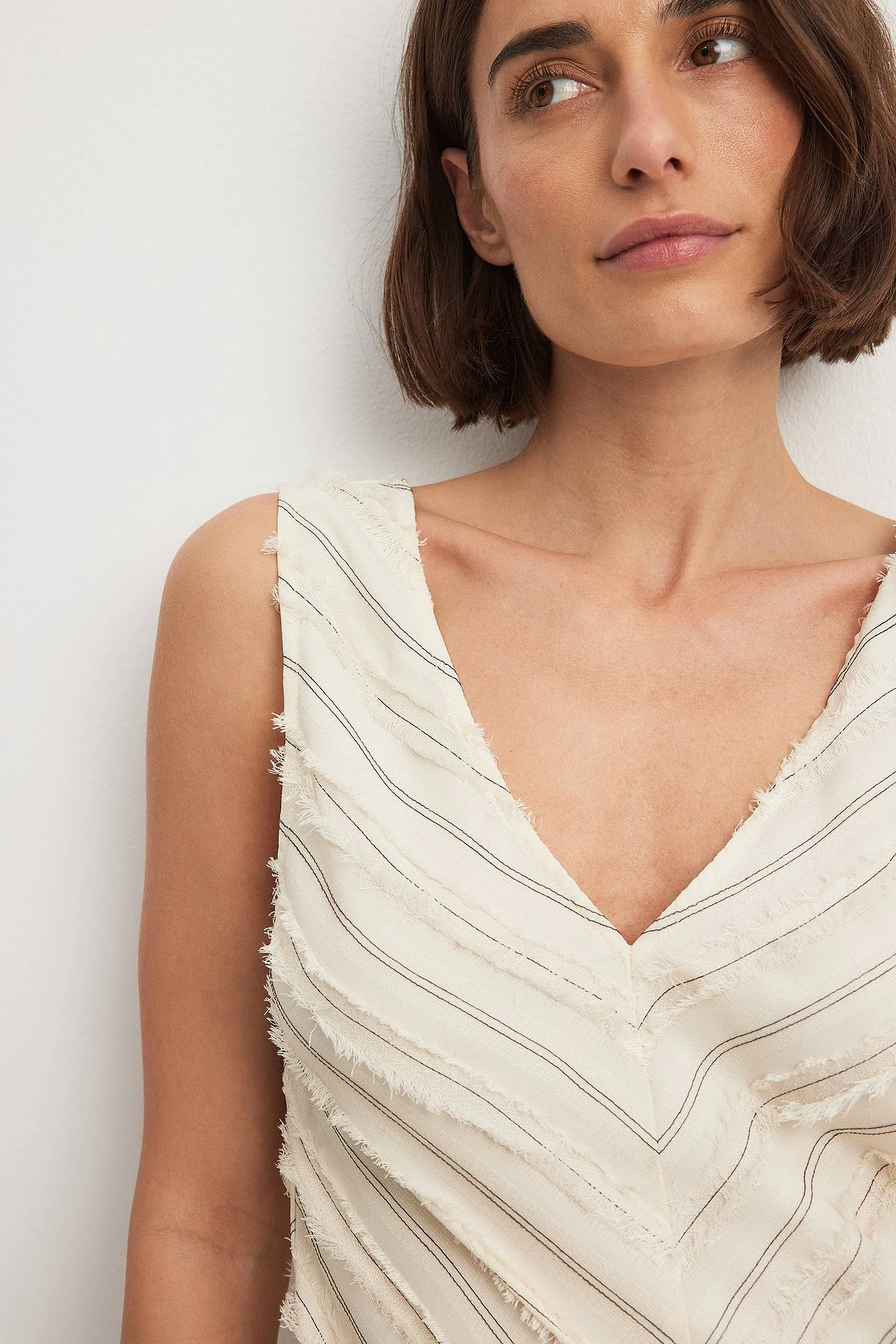 Ärmelloses Maxikleid mit Fransen