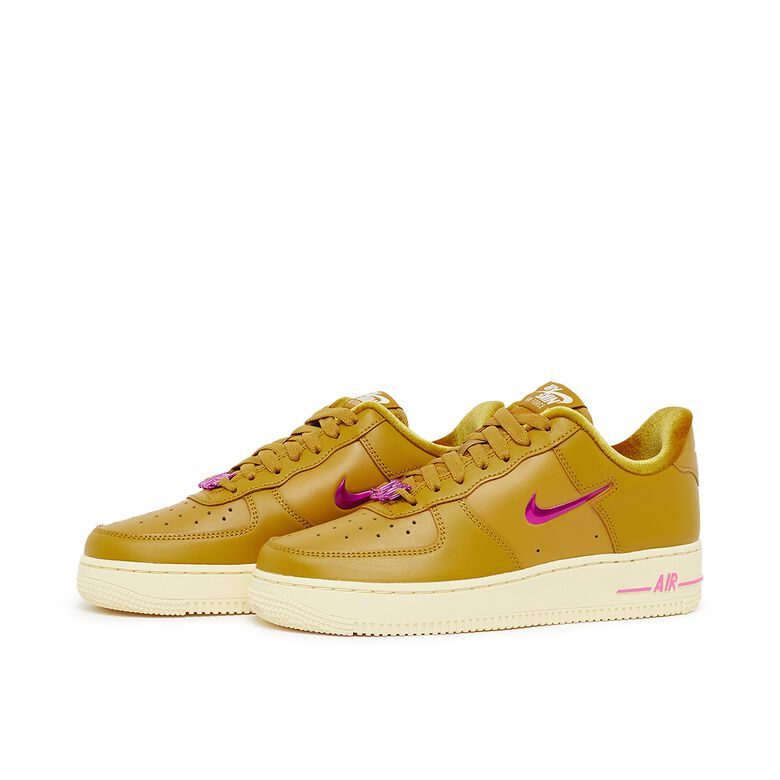 NIKE Wmns Air Force 1 ’07 SE 