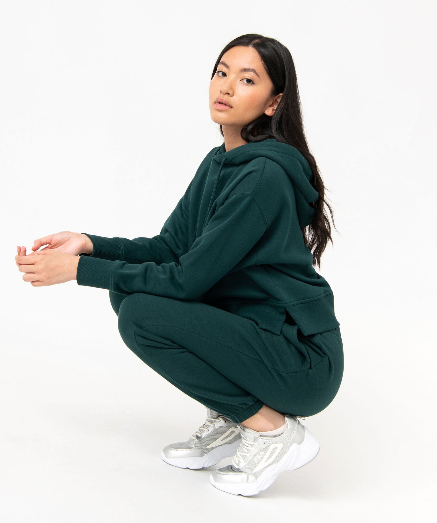 Sweat court à capuche avec message brodé femme vert | GEMO