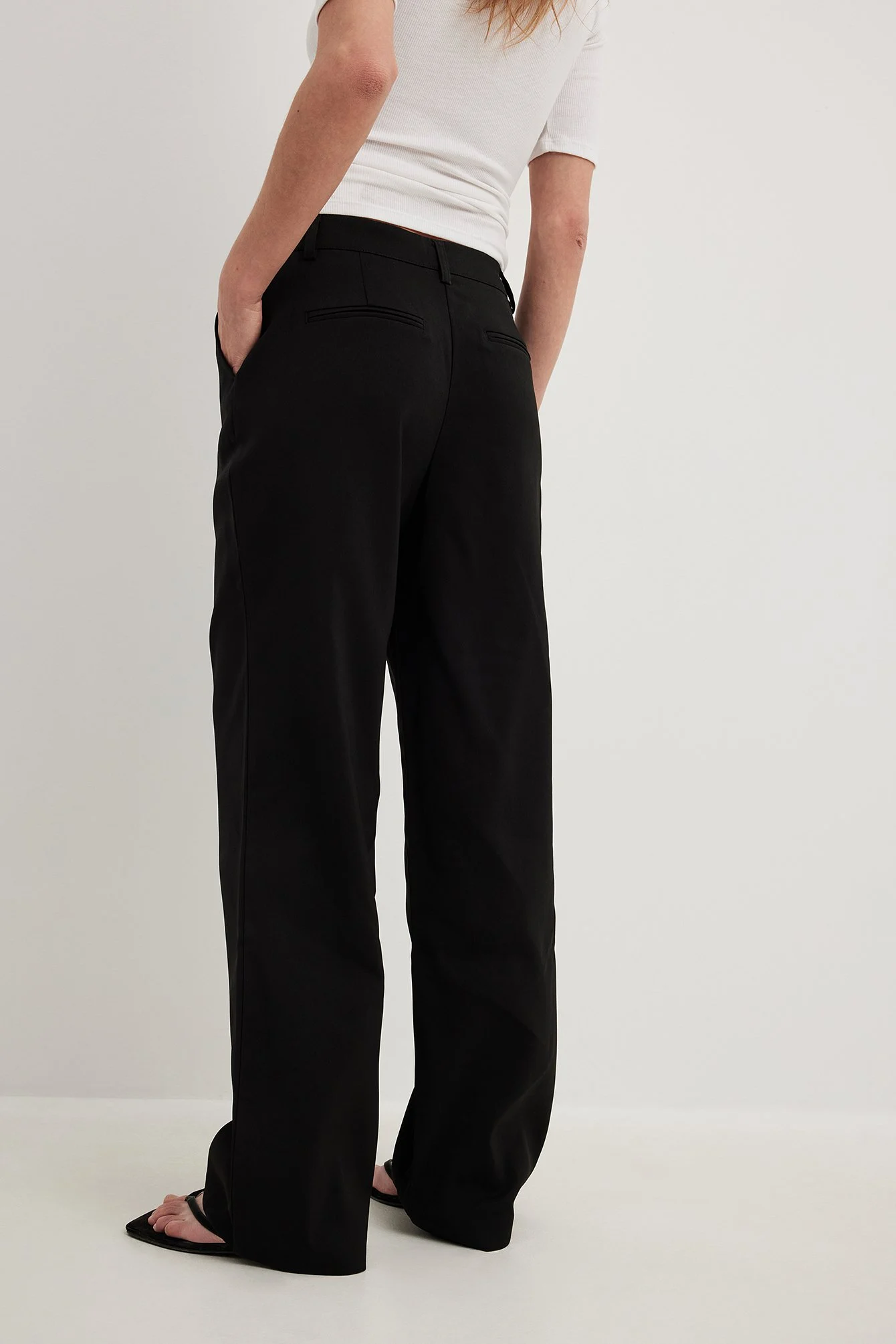 Taillierte Anzughose mit mittelhoher Taille