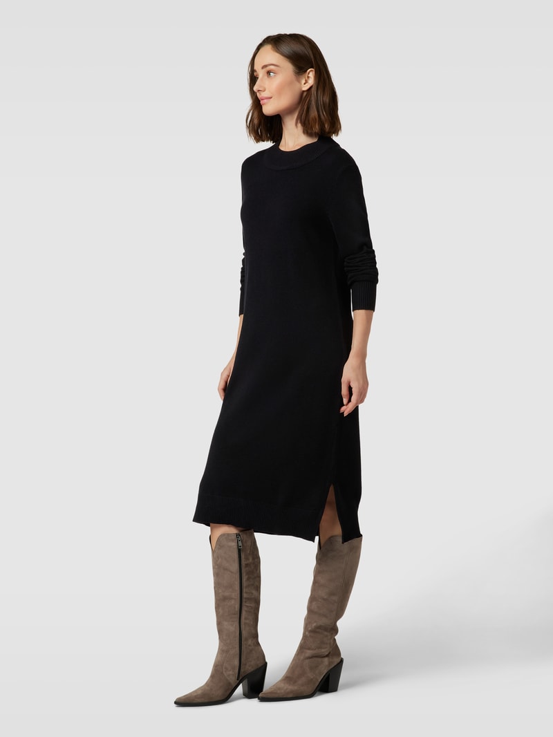 Knielanges Strickkleid mit Seitenschlitzen Modell 'Viril' in schwarz