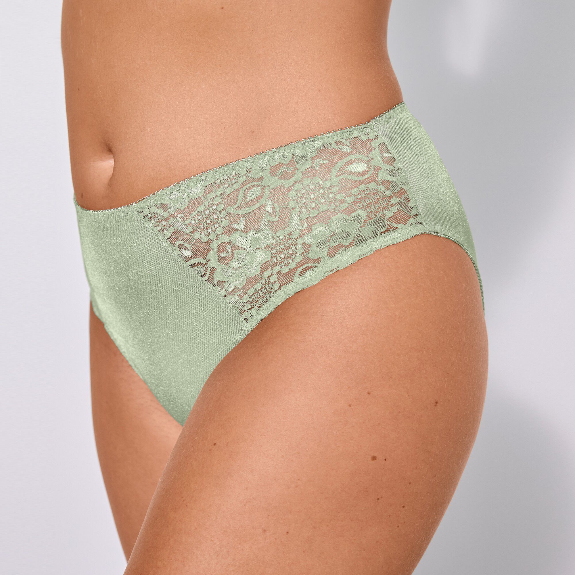 Culotte maille satinée et dentelle Avila