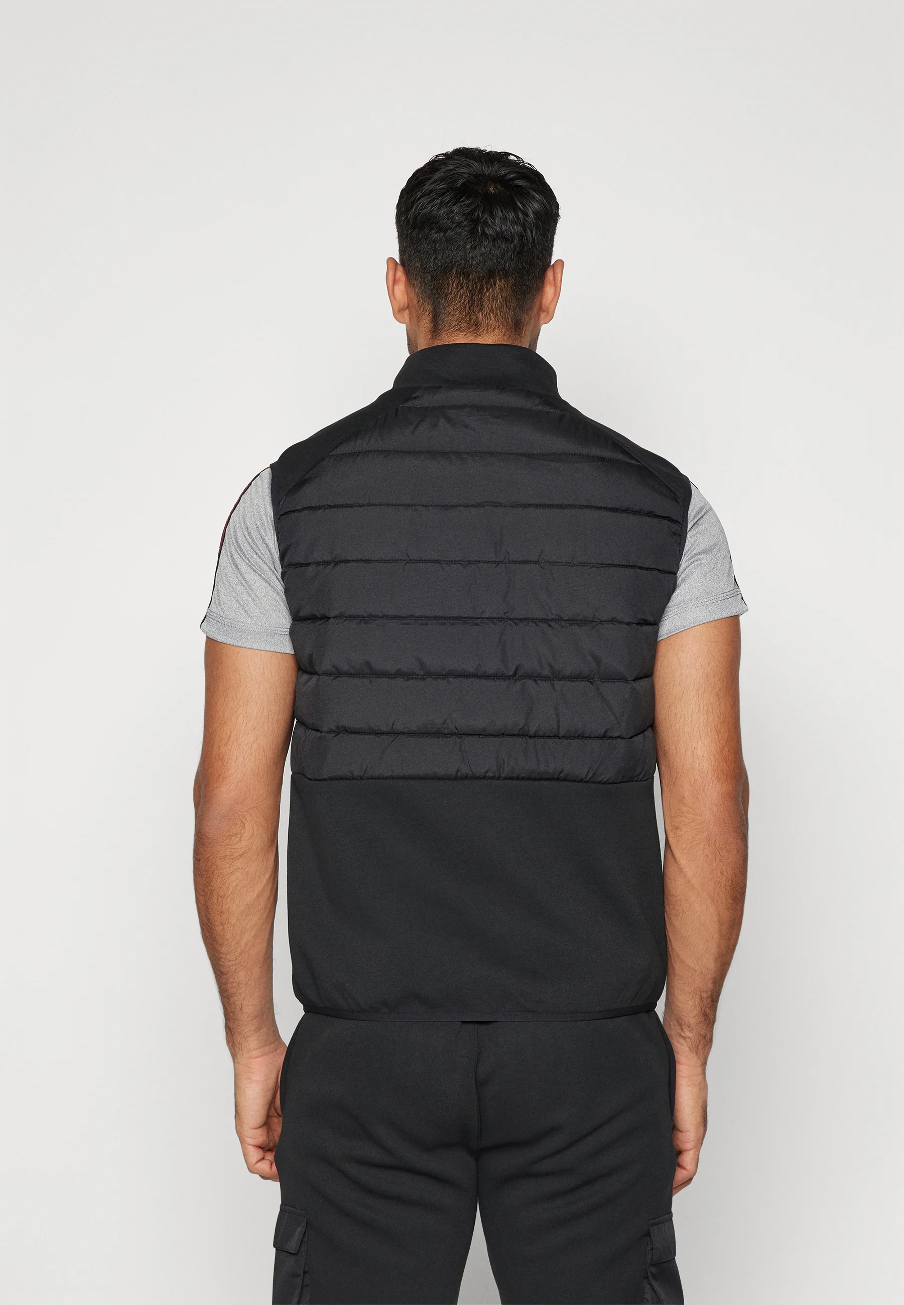 Ellesse MATTIAS GILET - Sin mangas