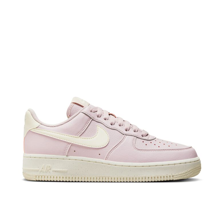 NIKE Wmns Air Force 1 Low Next Nature 