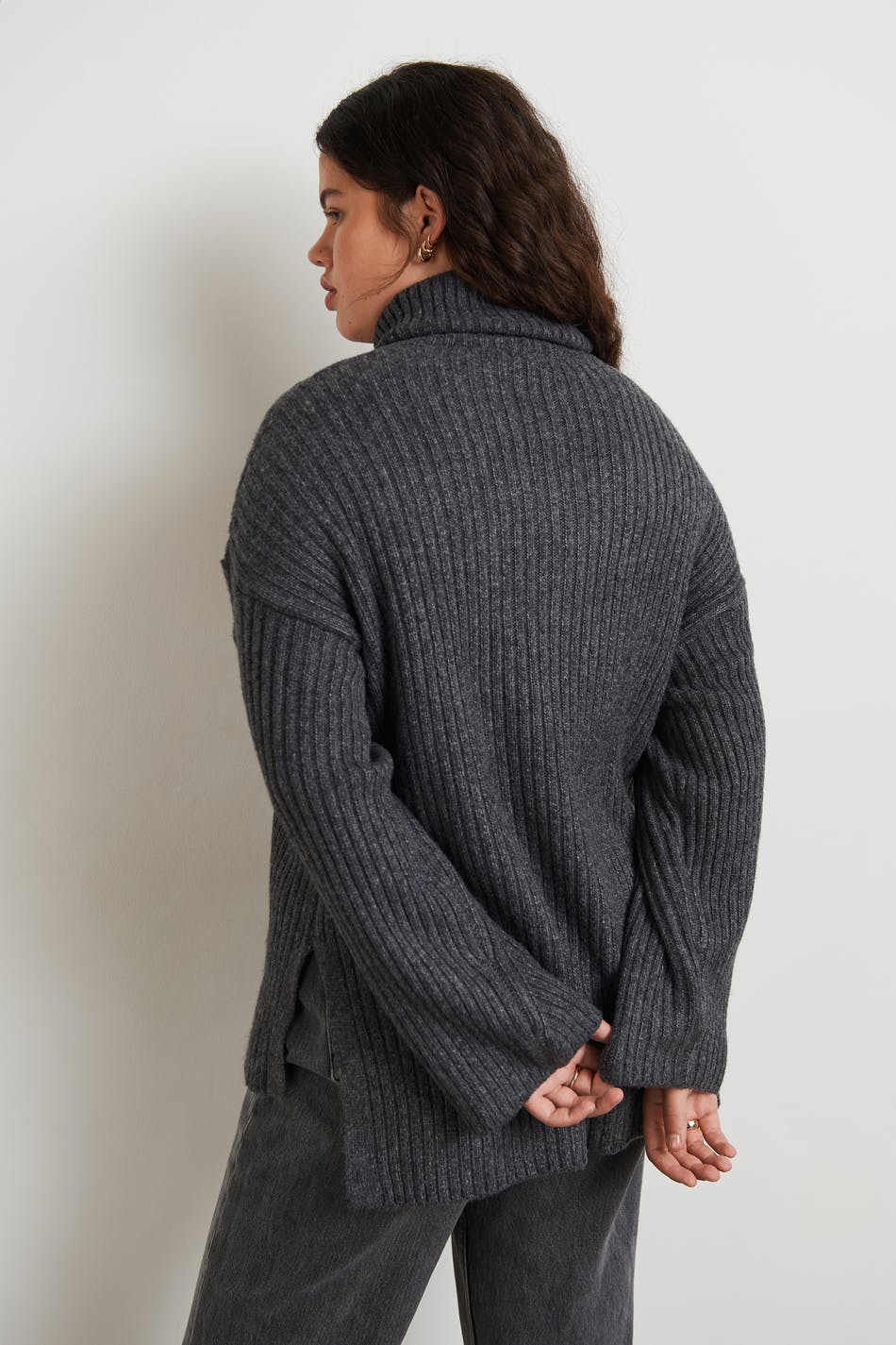 Tessa knitted sweater