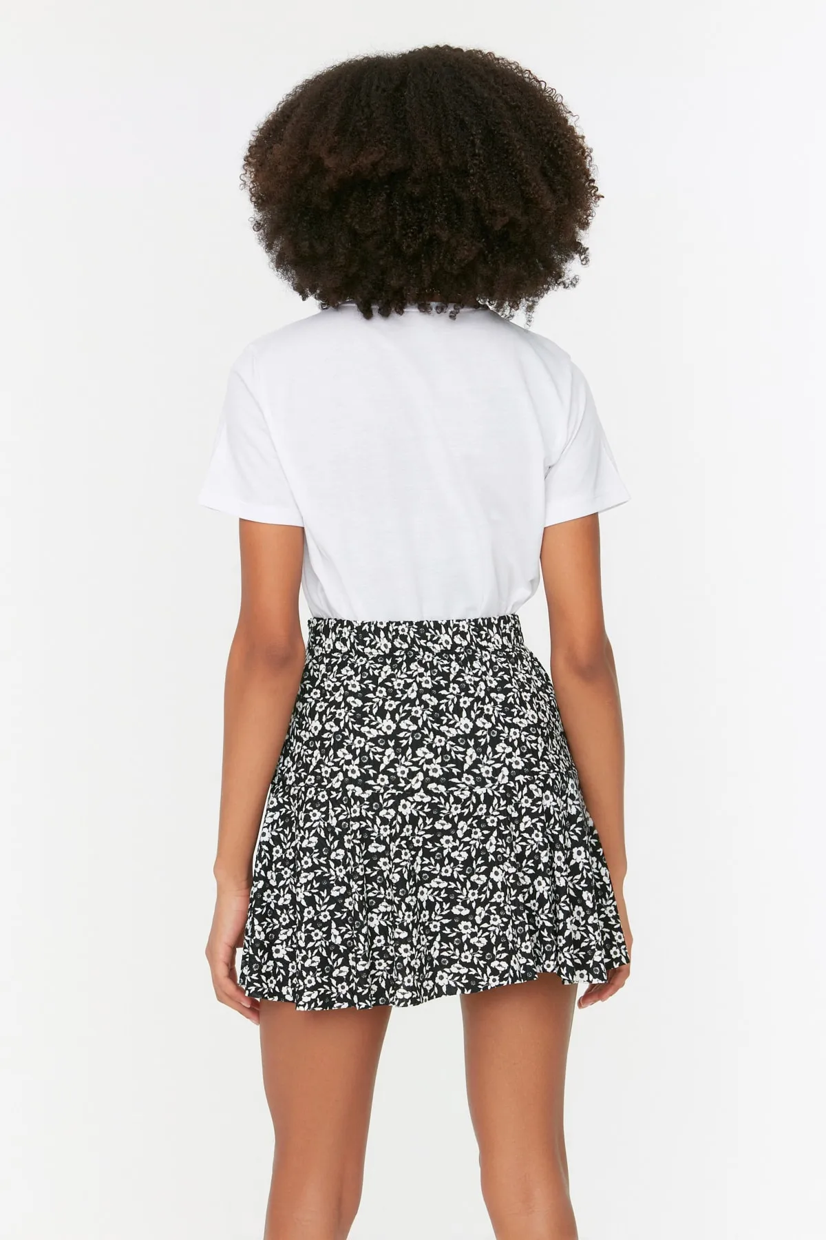 Trendyol Collection  Shorts - Mehrfarbig - Mittlerer Bund