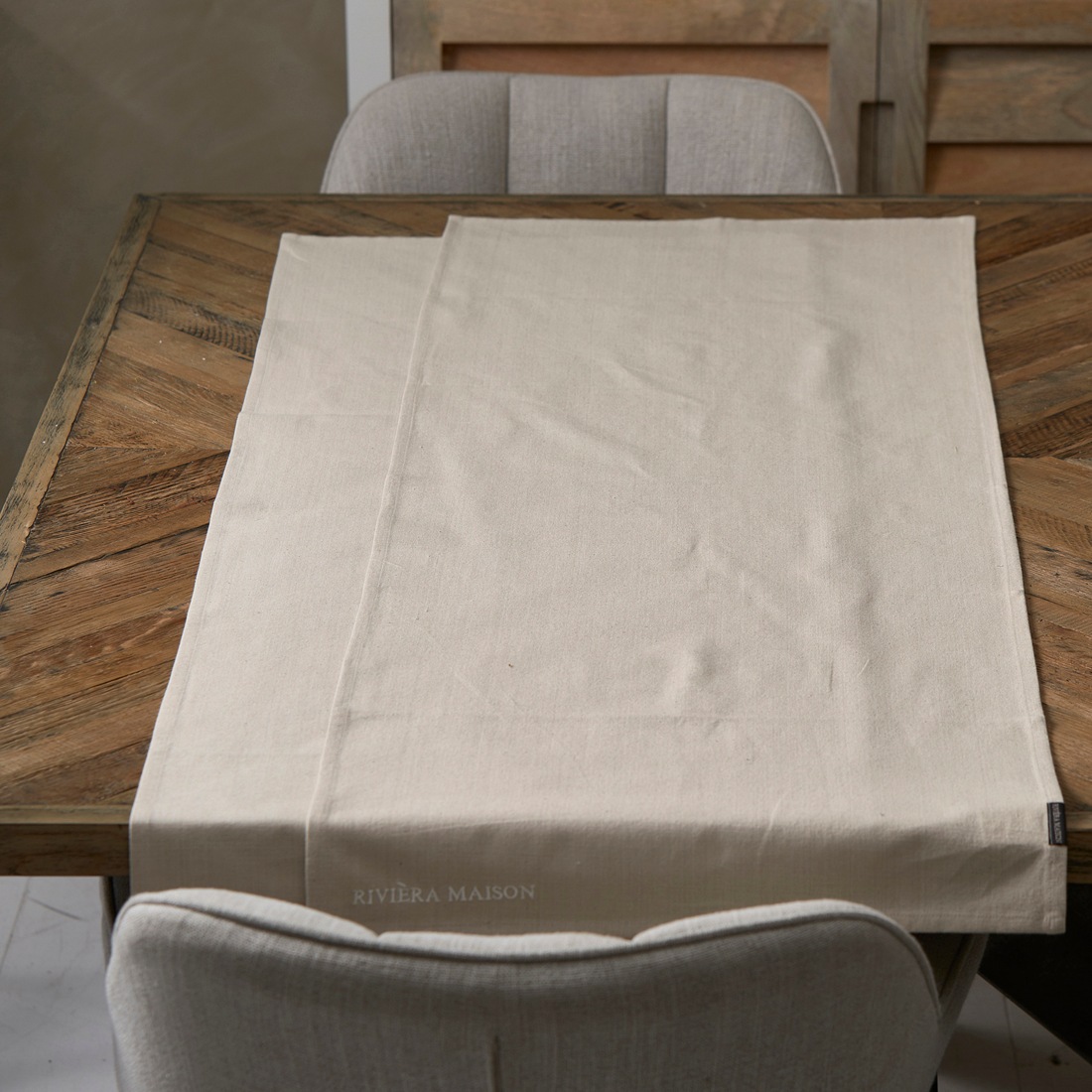 Whisper Flax Textil-Tischläufer. Einfarbig 2 Stück