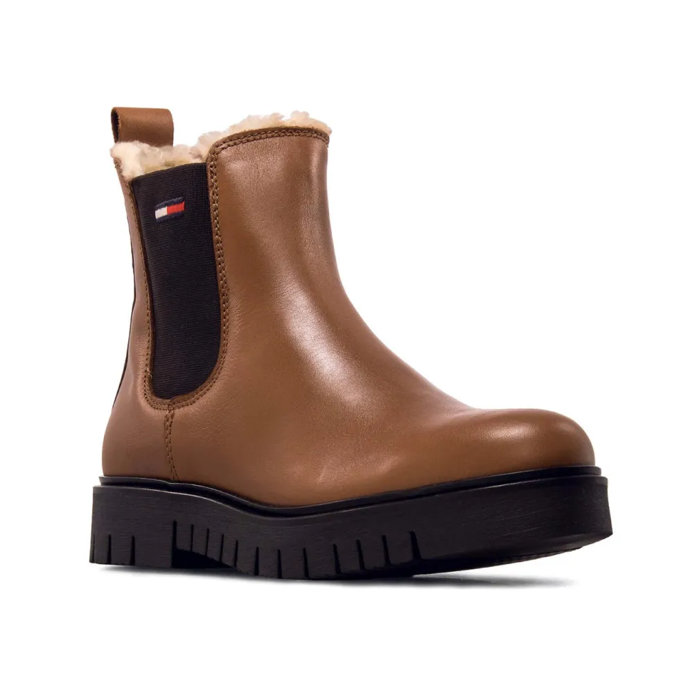Tommy Hilfiger Chelsea EN0EN01991 AB4 / braun