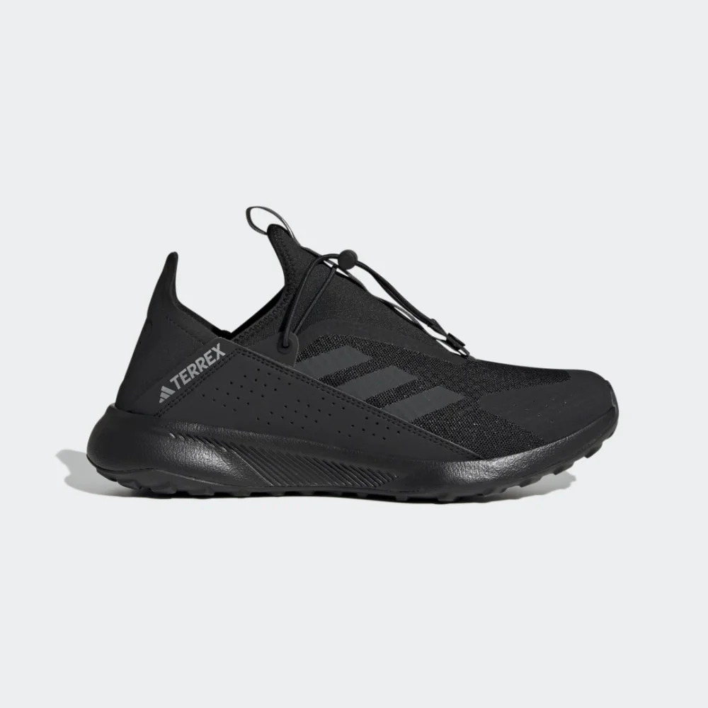 adidas Voyager 21 Slip On HEAT.RDY Travel HP8623 / schwarz