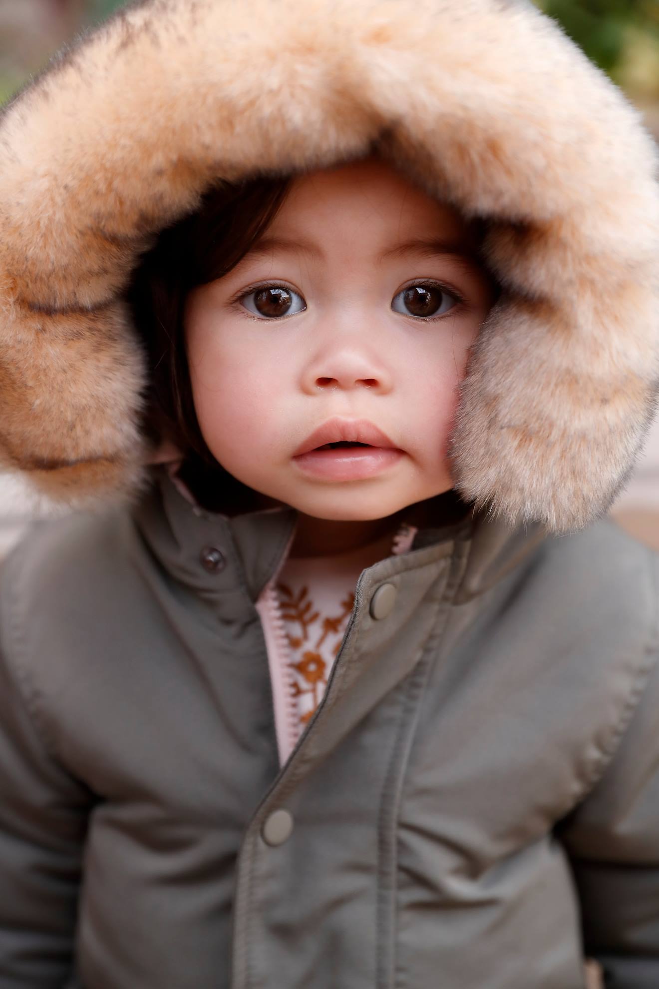Vertbaudet Wendbare Baby Jacke mit Kapuze, Wattierung Recycling-Polyester - khaki