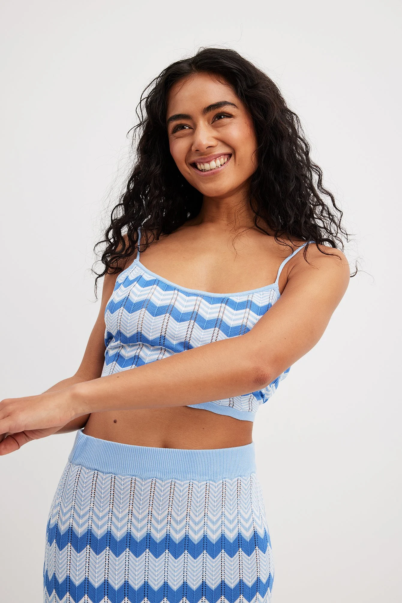 Gestreiftes Top mit Strickmuster