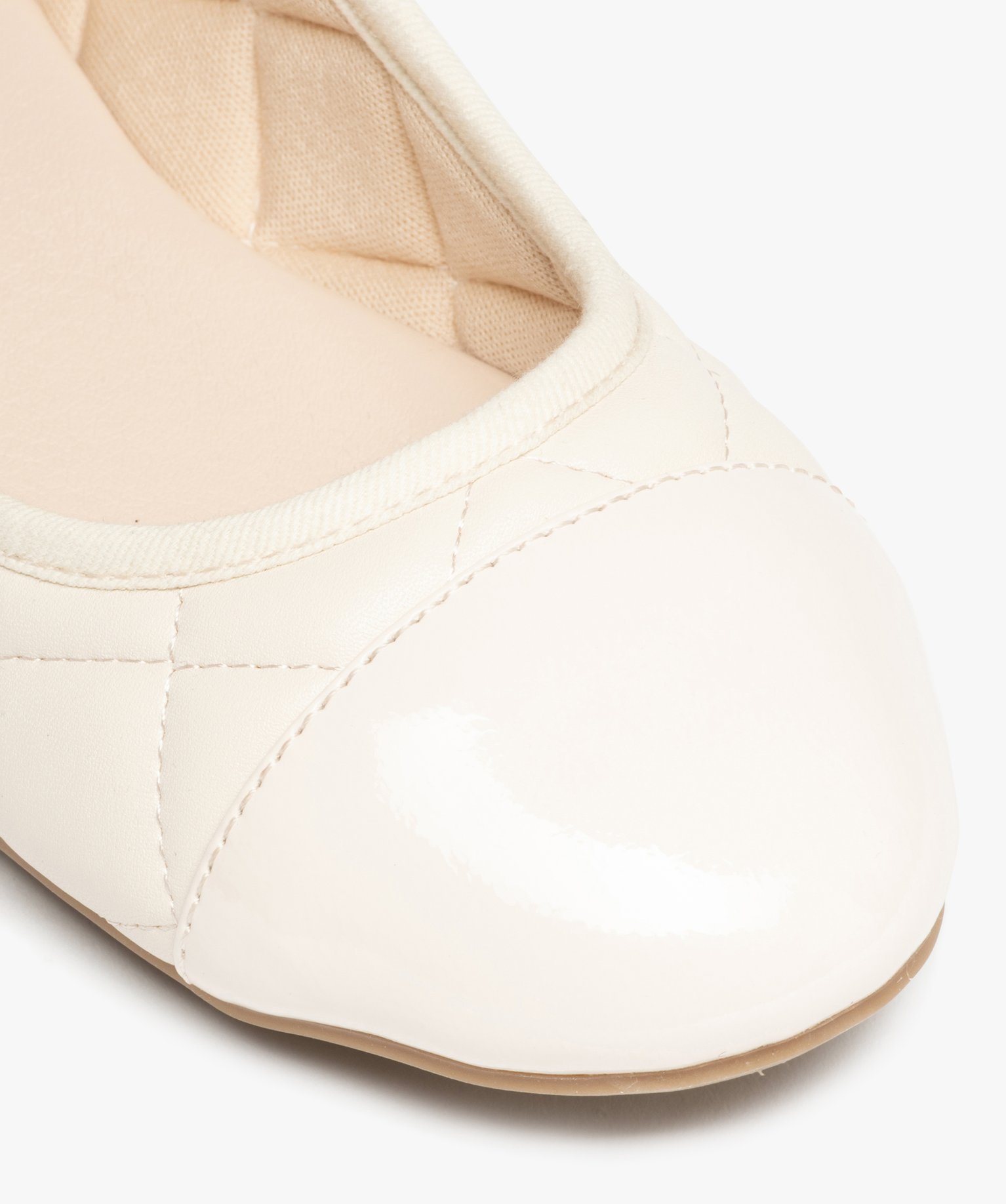 Ballerines femme avec effet matelassé et bout verni beige | GEMO