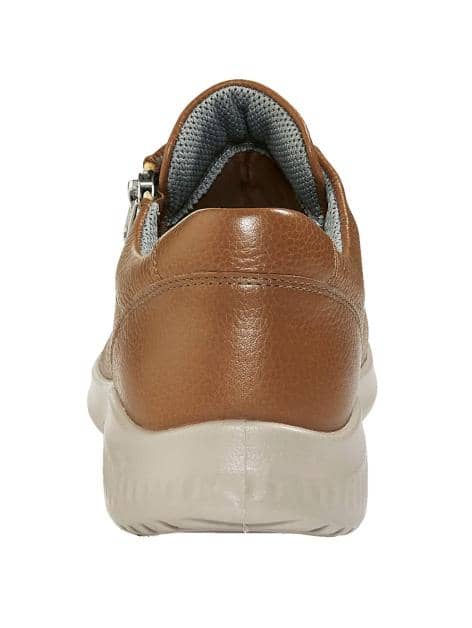 Schnürschuh mit atmungsaktiver Innenaustattung