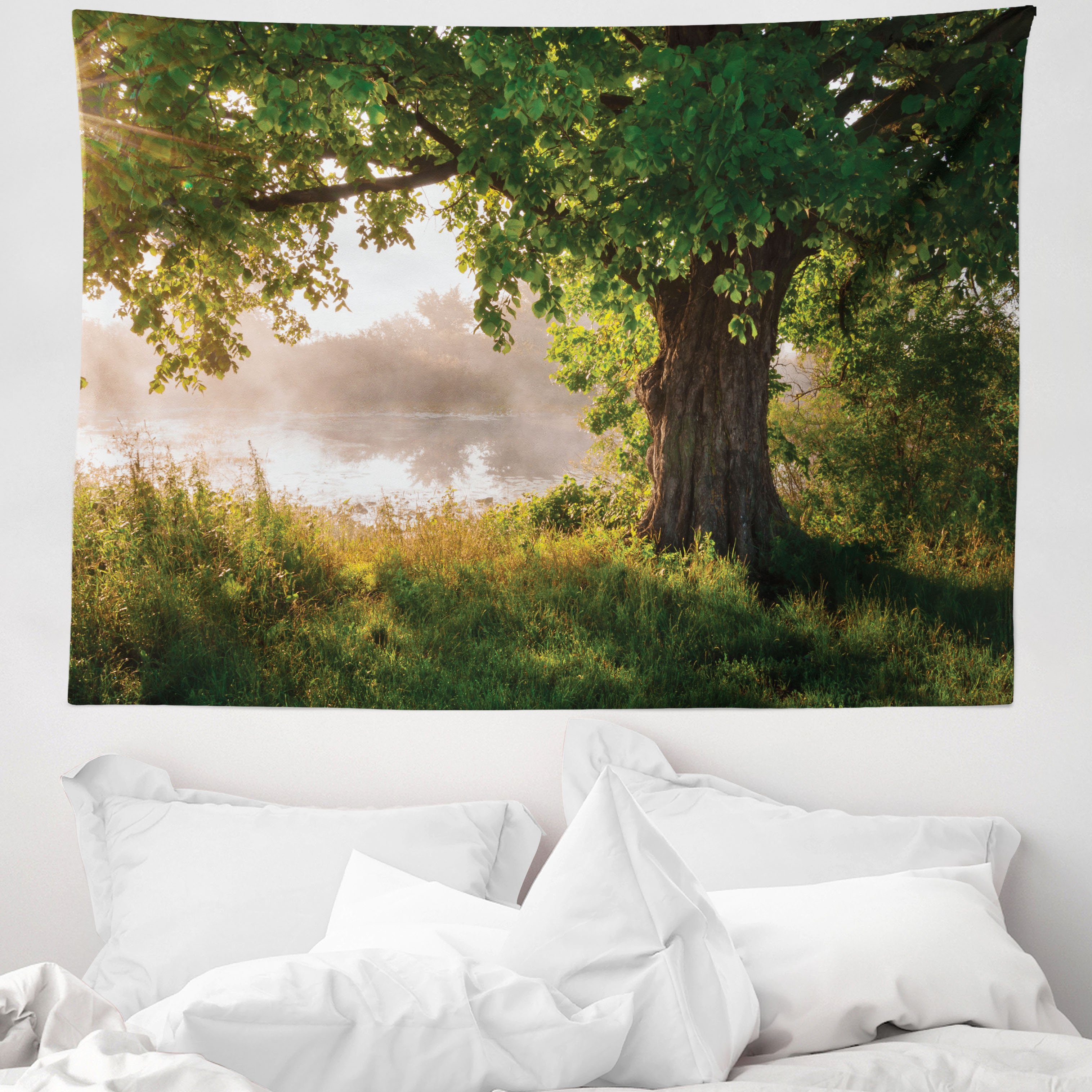 Wandteppich aus Weiches Mikrofaser Stoff Für das Wohn und Schlafzimmer, Abakuhaus, rechteckig, Baum Stream Mystic Foggy Szene