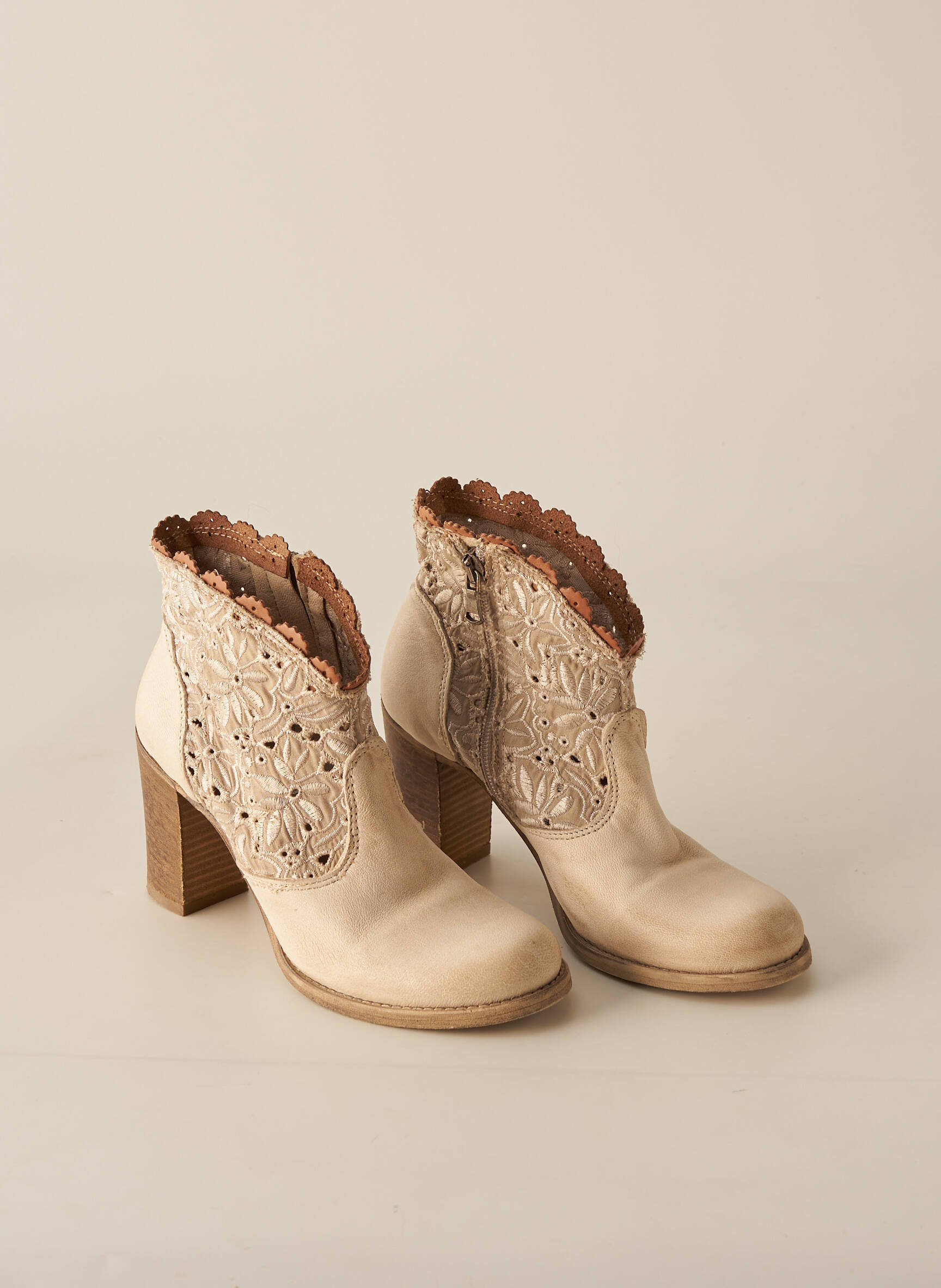 Xlei Bottines Femme couleur beige
