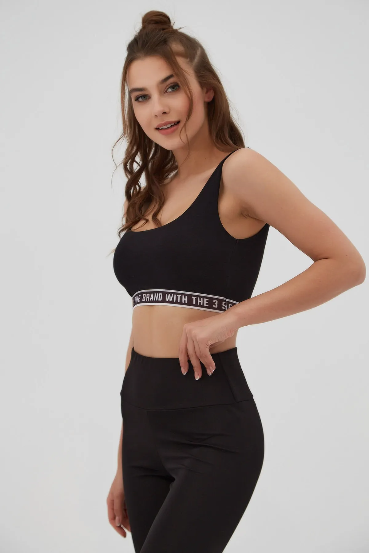 Pattaya  Gestreifter Sport-BH mit Text für Damen P21s201-2173