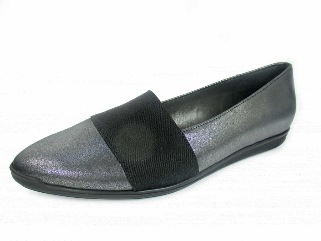 PETER KAISER Klassische Slipper schwarz