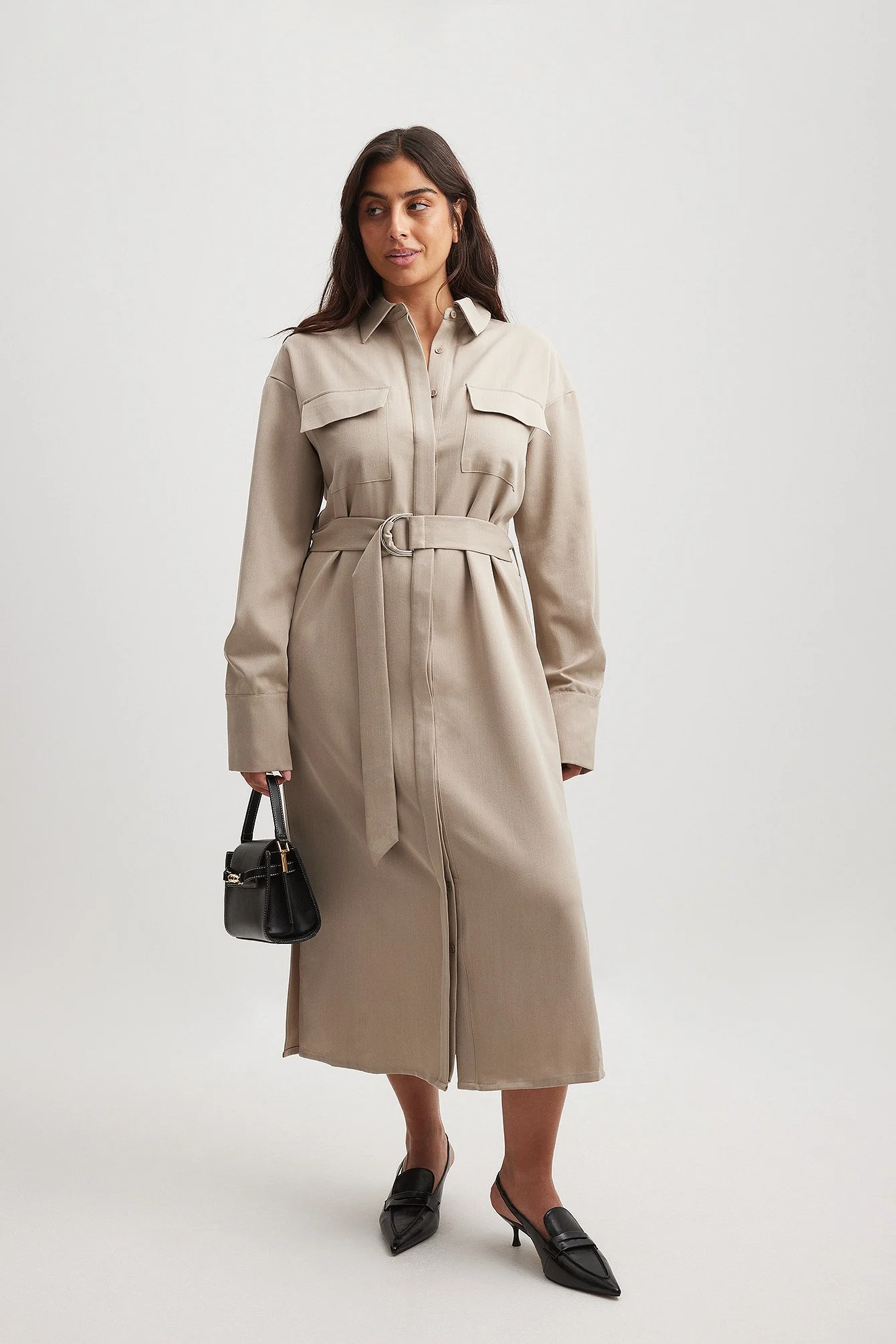 Midi-Hemdkleid mit Gürtel