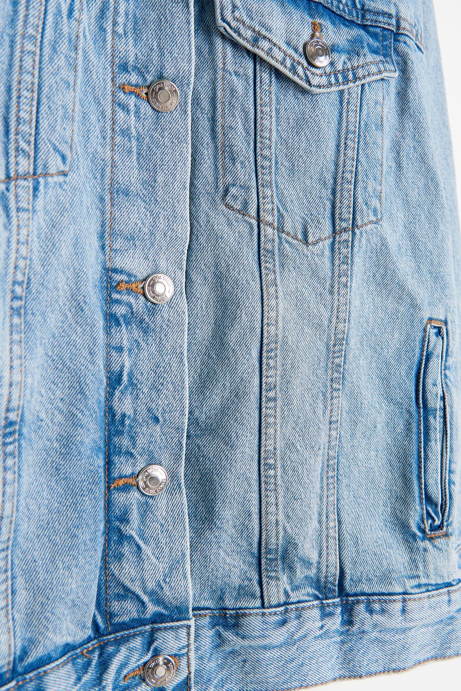 Boxy denim jacket