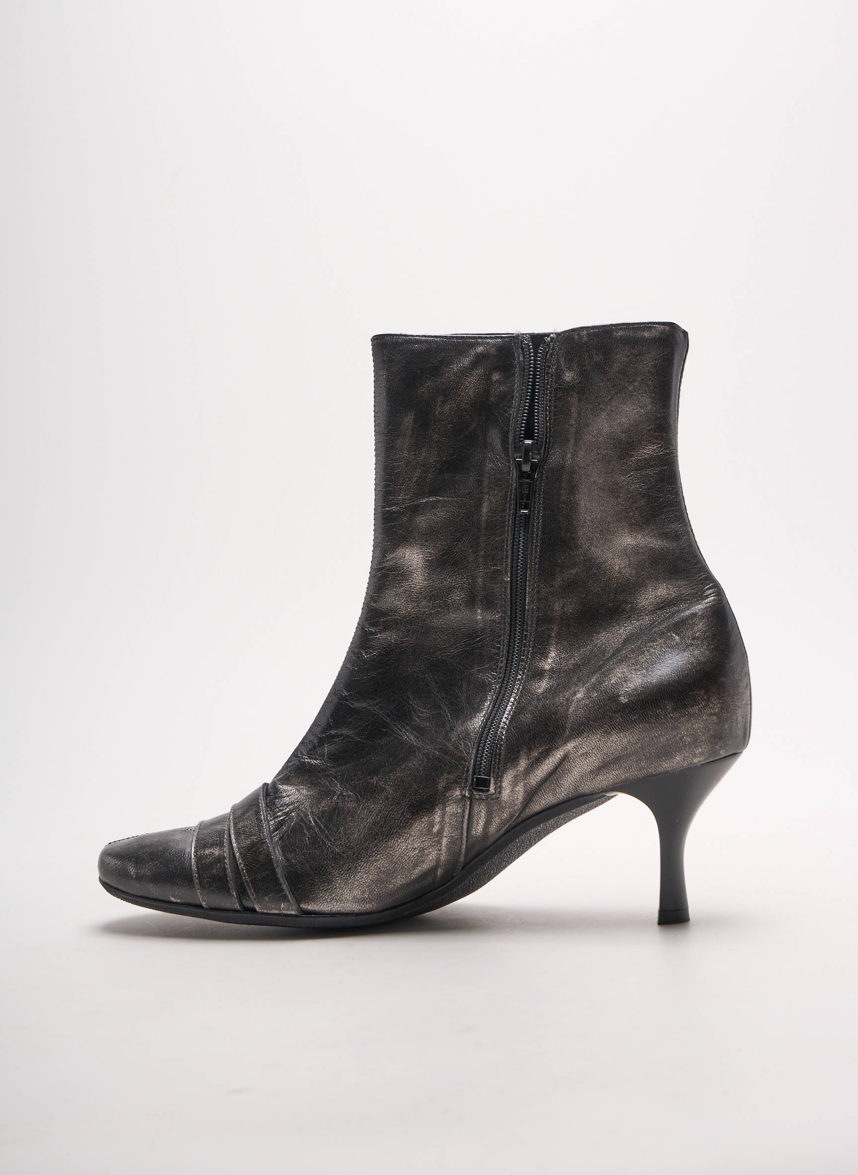 Un Tour En Ville Bottines Femme couleur gris