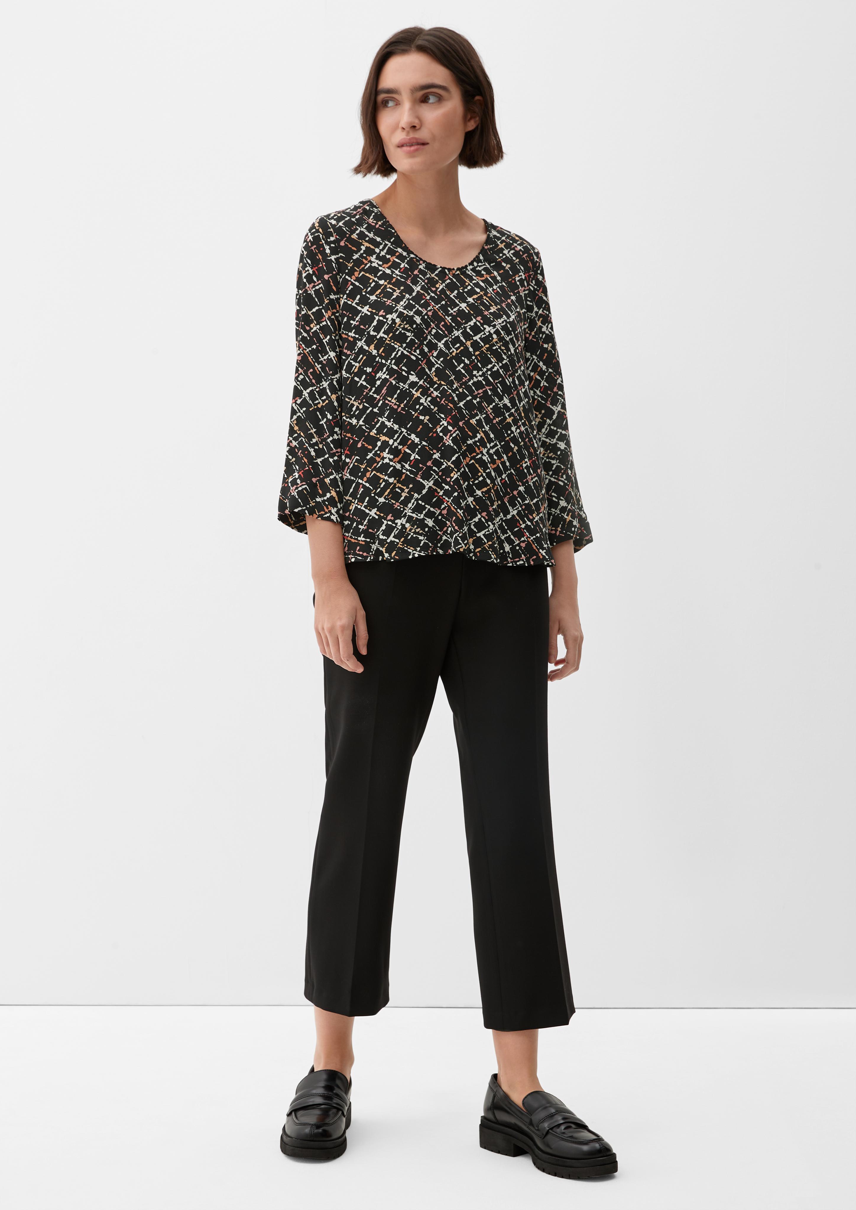 Viskosebluse mit Allovermuster  2121966-99A3