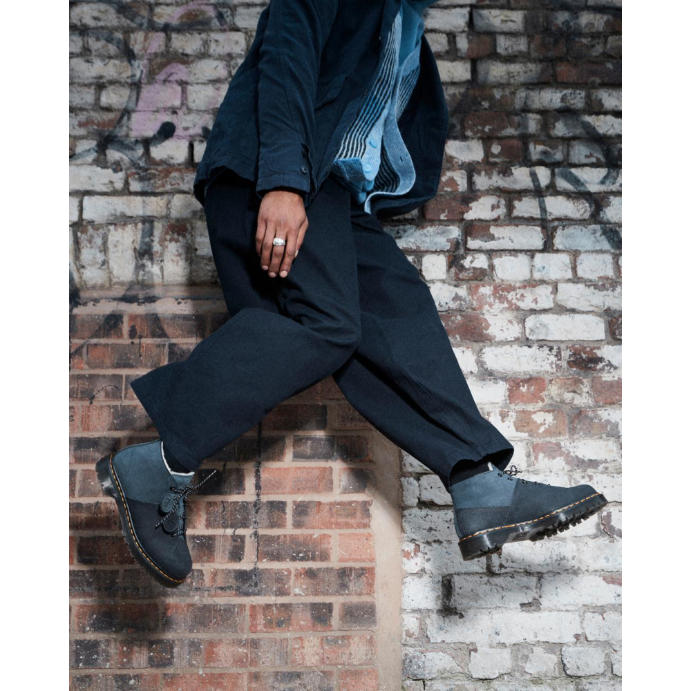 Dr. Martens Church Nubuck 31073001 / schwarz
