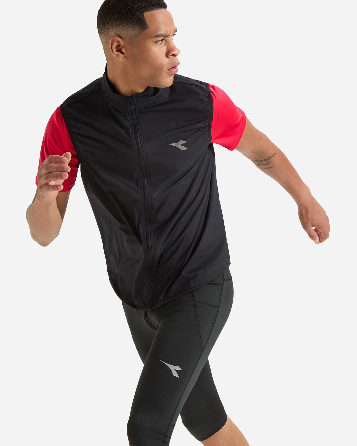 Bežecká vesta Giacca Diadora Packable M 102.180757-80013