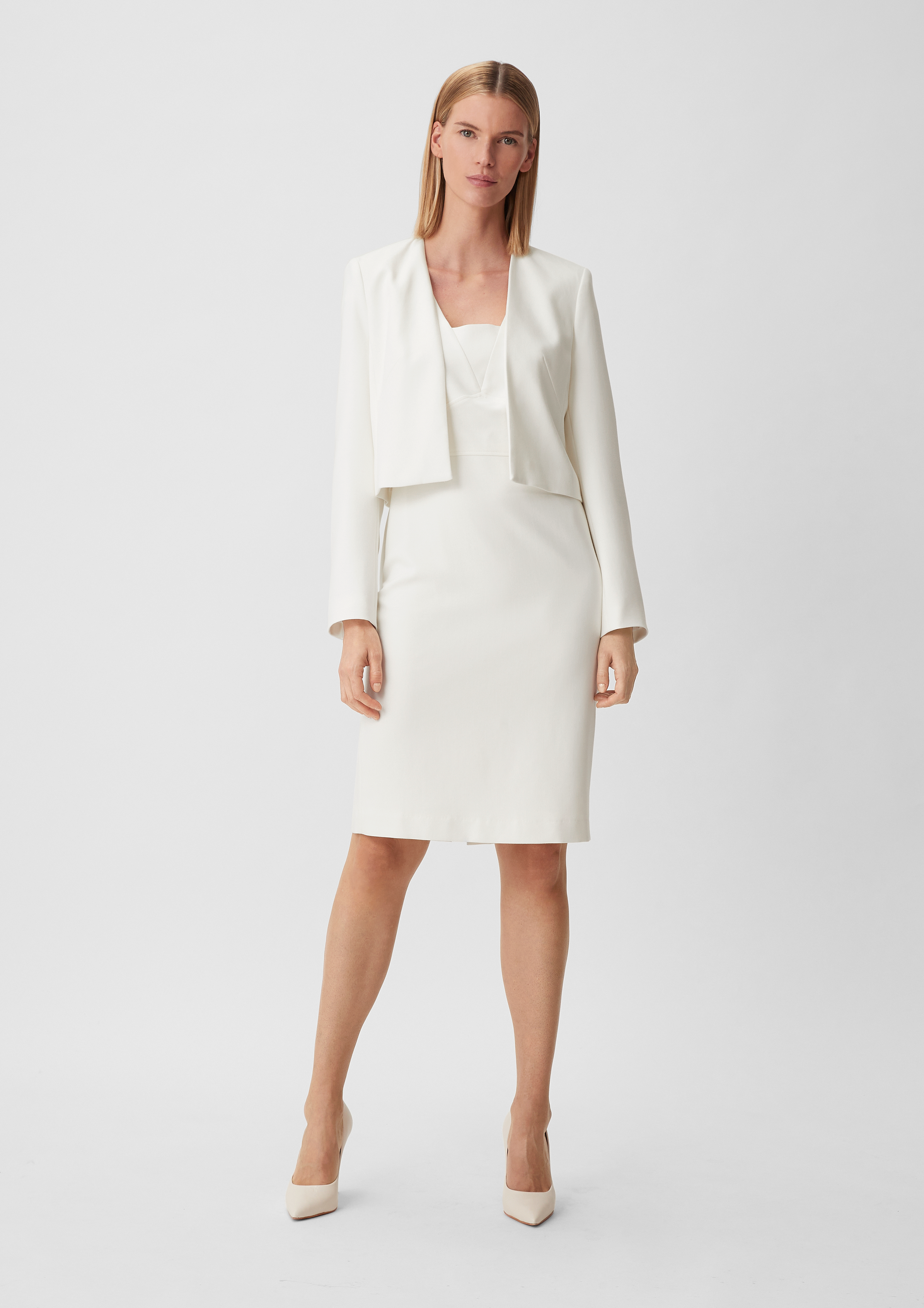 Kleid aus Viskosemix - weiß