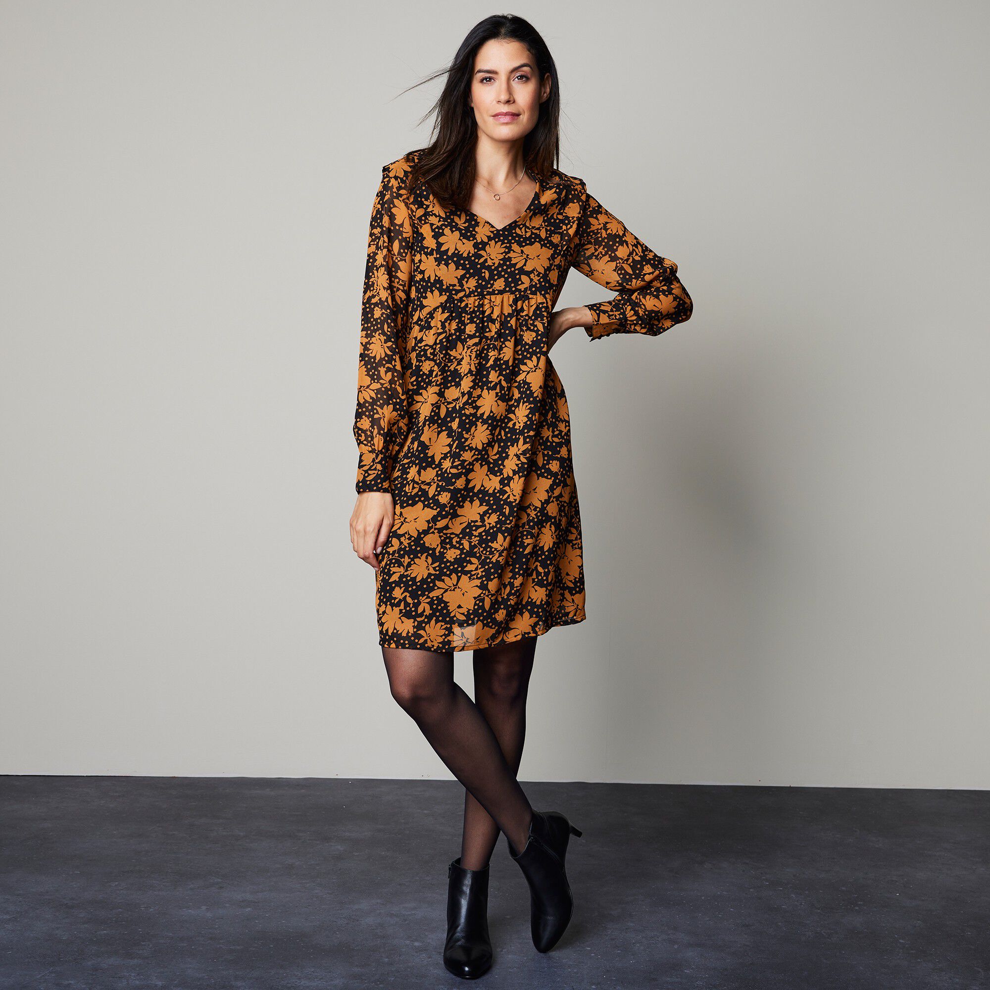 Robe voile Georgette imprimé végétal stylisé