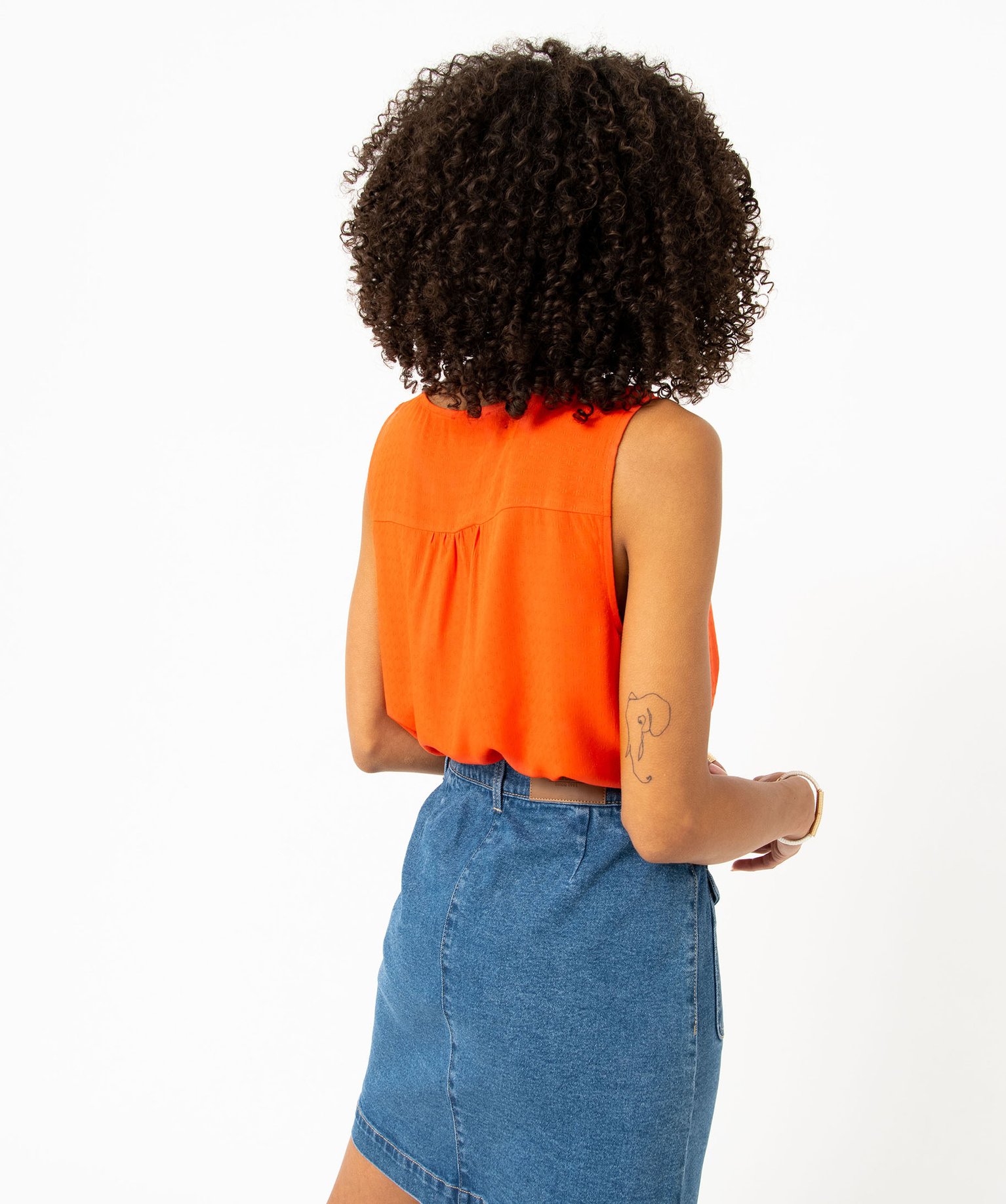 Blouse femme sans manches avec col V boutonné rouge | GEMO